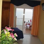 Costa Sol 2*